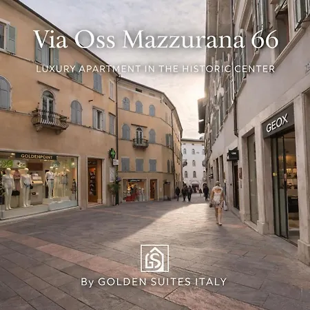 アパート Goldensuitesitaly Piazza Duomo Luxury 3 *