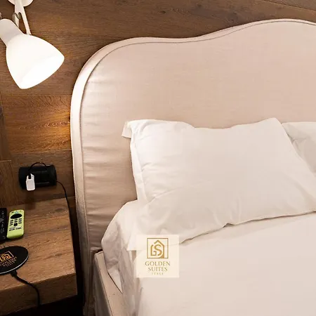 Goldensuitesitaly Piazza Duomo Luxury 3 アパート トレント