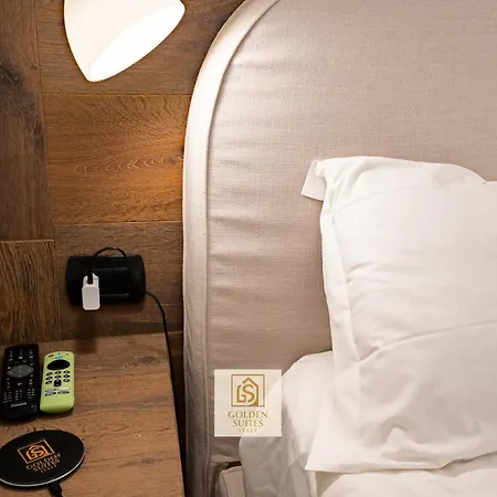 アパート Goldensuitesitaly Piazza Duomo Luxury 3