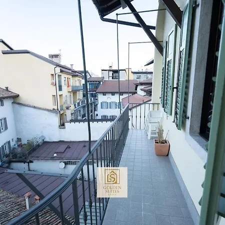 Goldensuitesitaly Piazza Duomo Luxury 3 Trento