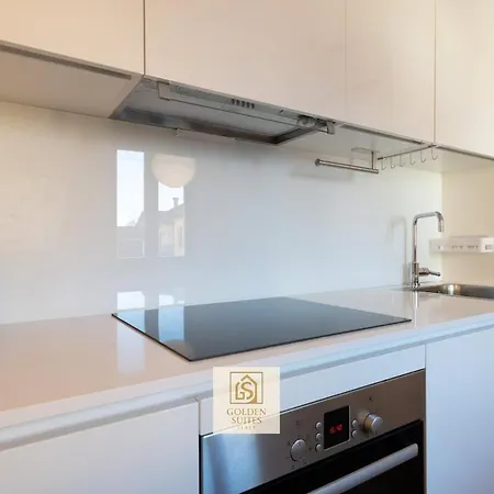 Apartment Goldensuitesitaly Piazza Duomo Luxury 3 *