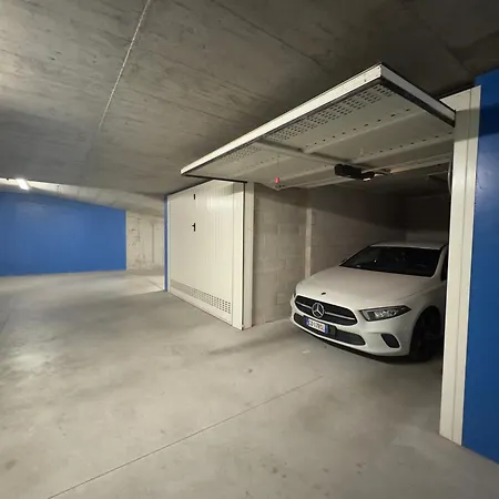 Apartment Goldensuitesitaly Piazza Duomo Luxury 3 *