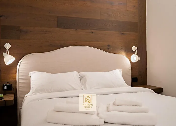 Goldensuitesitaly Piazza Duomo Luxury 3 公寓 *