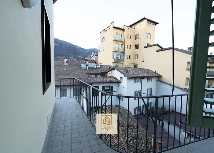 Goldensuitesitaly Piazza Duomo Luxury 3 Apartment Trento