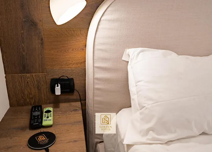 Apartment Goldensuitesitaly Piazza Duomo Luxury 3